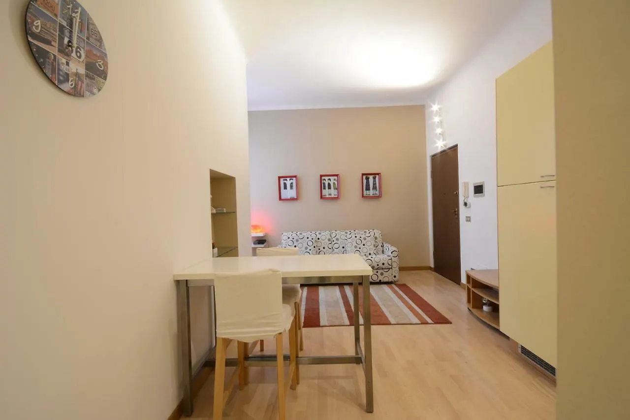 Stendhal 49 Apartment 밀라노 0*,  이탈리아